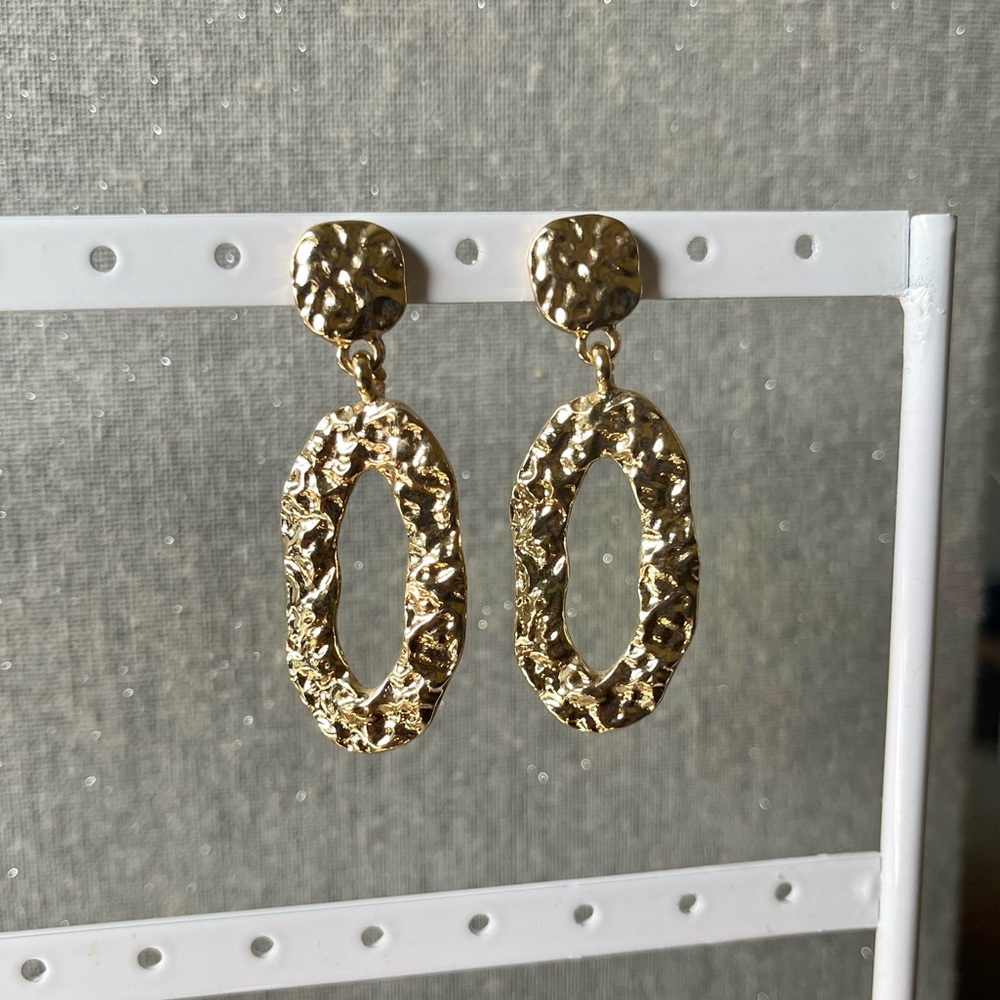 Good Hammered Earrings